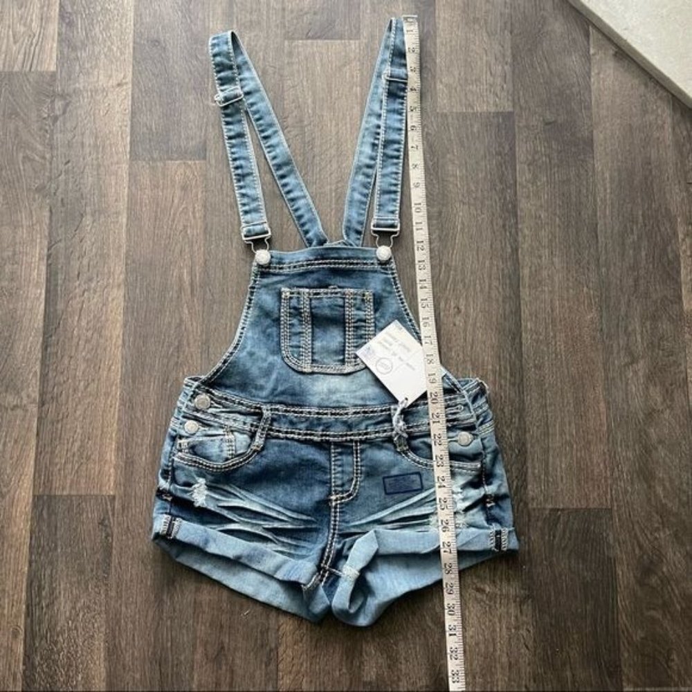 Almost Famous Denim Short Overalls Size 3 - Picture 3 of 10